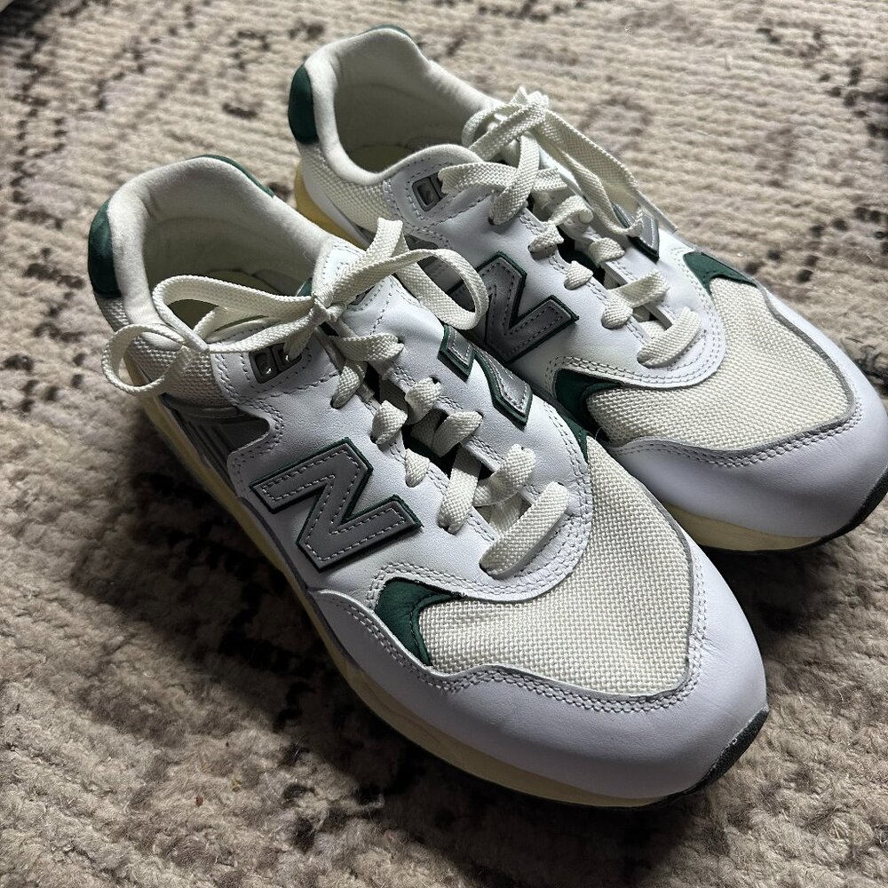 New Balance 580